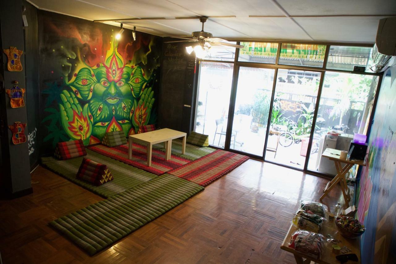 Ideer Hostel Bangkok Eksteriør bilde